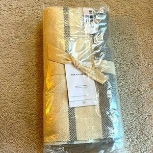 The Citizenry Throw Blanket